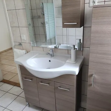Apartment Zsanett Heviz