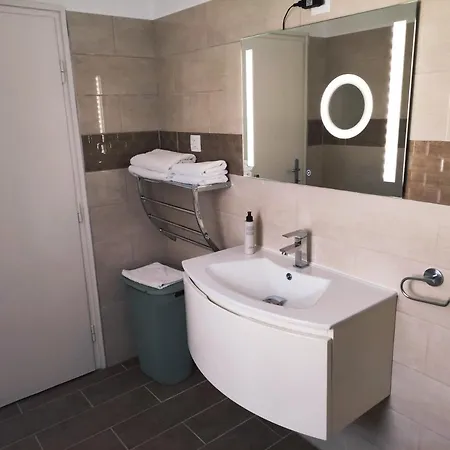 Apartment Zsanett