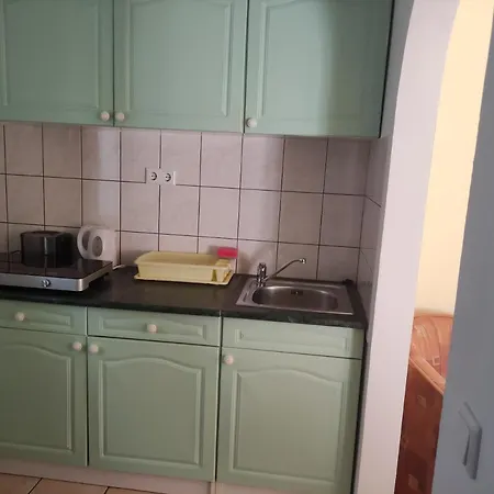 Zsanett Apartment