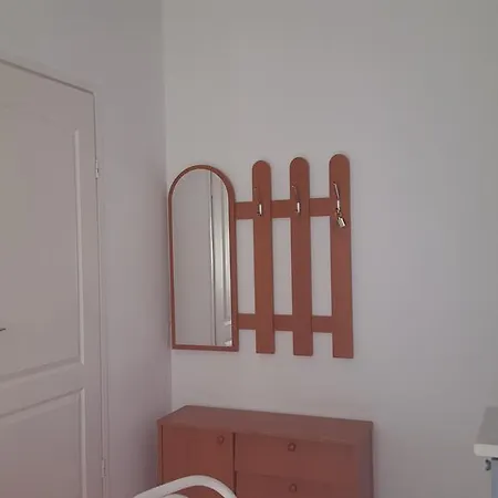 Zsanett Apartment